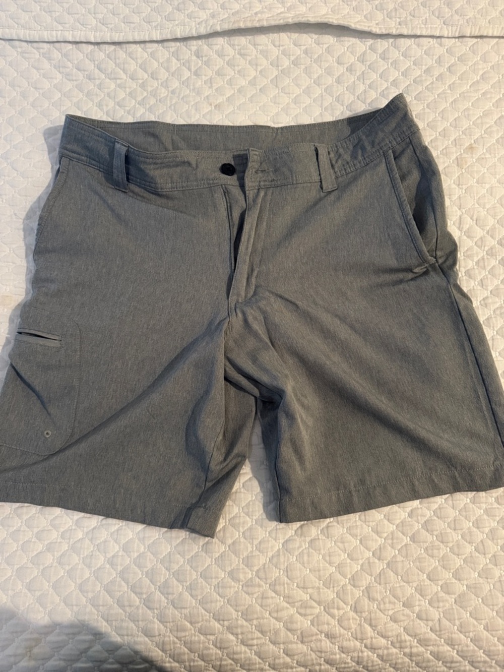 Magellan Outdoors Gray Hybrid Utility Shorts